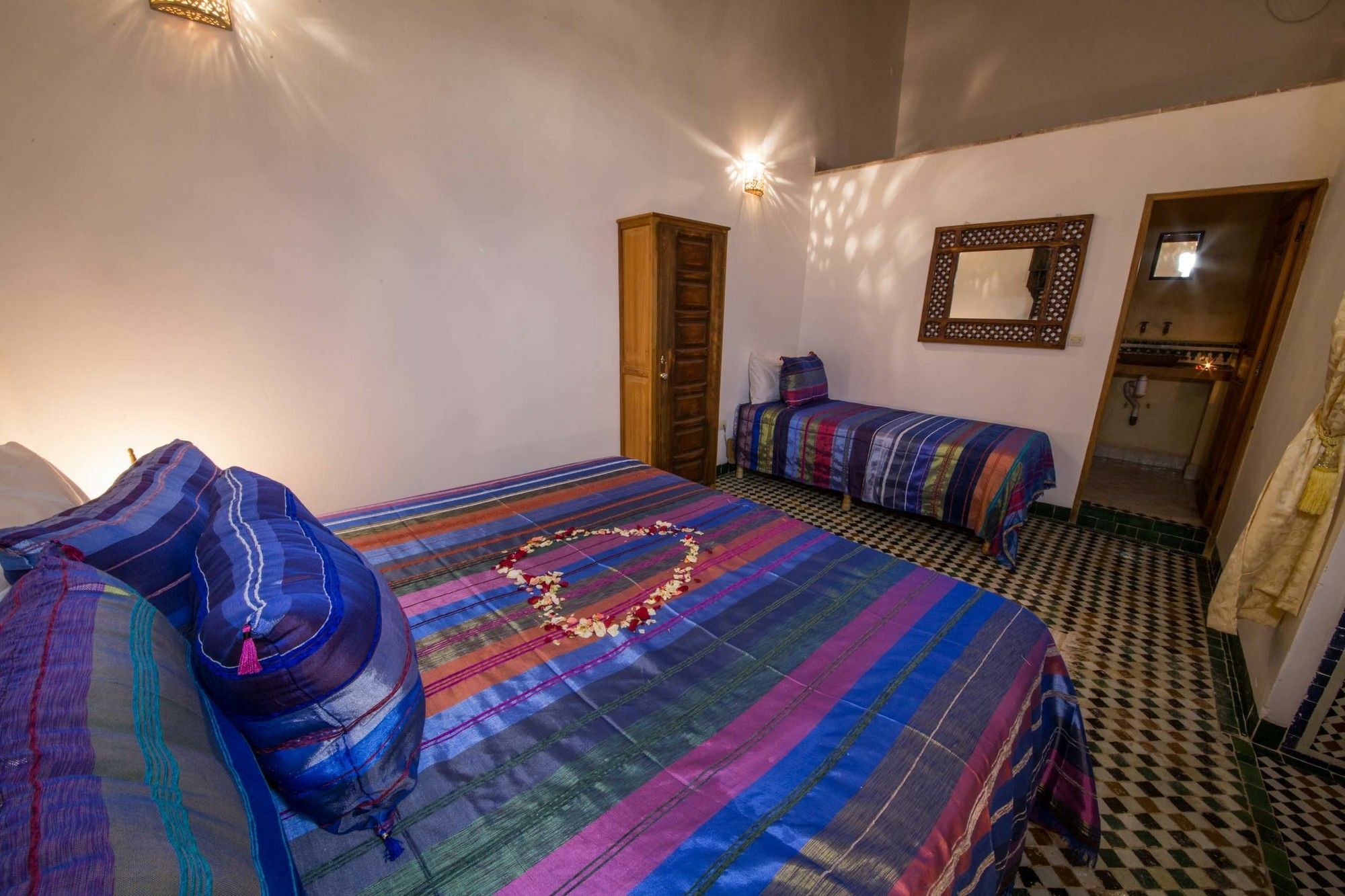 Riad Gzira Fez Luaran gambar